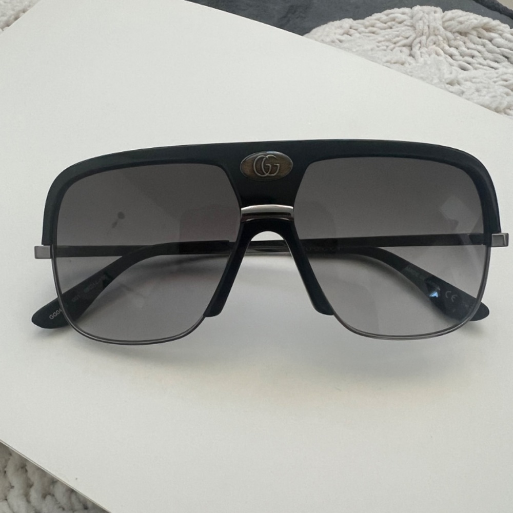 Gucci sunglasses - Picture 4 of 4